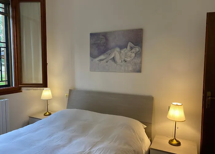 Ampio Vicino All'autodromo - Ample Near The Racing Circuit Apartmán Imola